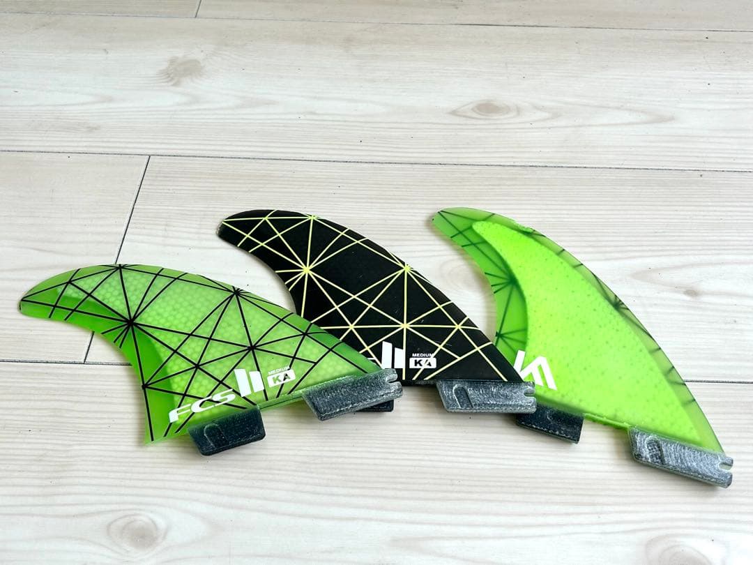 ロストサーフボード5'8 Outcat（フィン＋リーシュ+ケース）