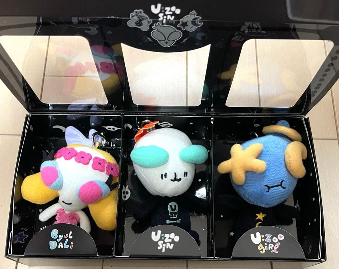 キムヒョンジュン　公式　ぬいぐるみキーホルダー　U:zoosin 宇宙神　貴重
