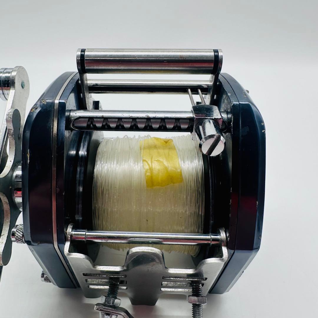 希少　シマノ　バンタム　2000L-EX　両軸リール　ハーネス付き