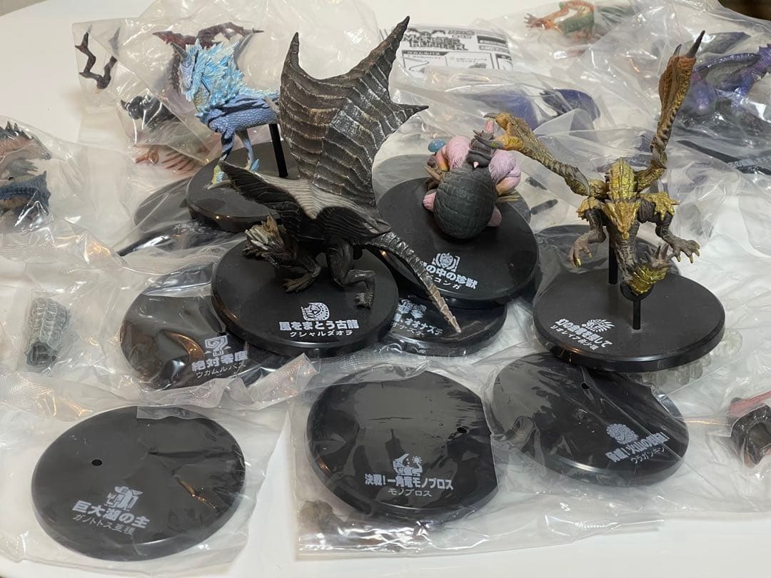 希少 超造形魂 モンスター ハンター フィギュア　14体セット　年代物　オマケ付