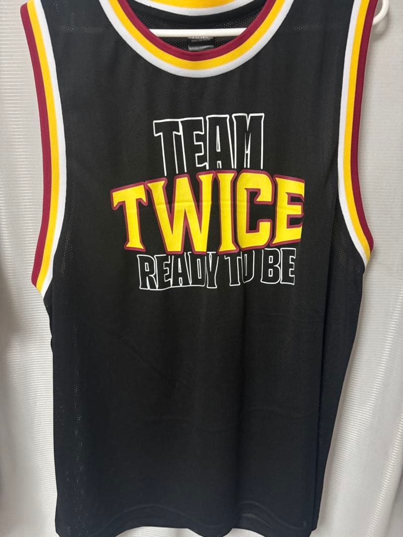 TWICE サナ ユニフォーム