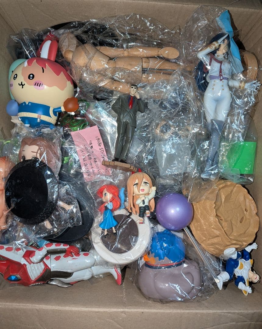 ジャンク フィギュア まとめ売り 約94体前後 プライズ ソフビ