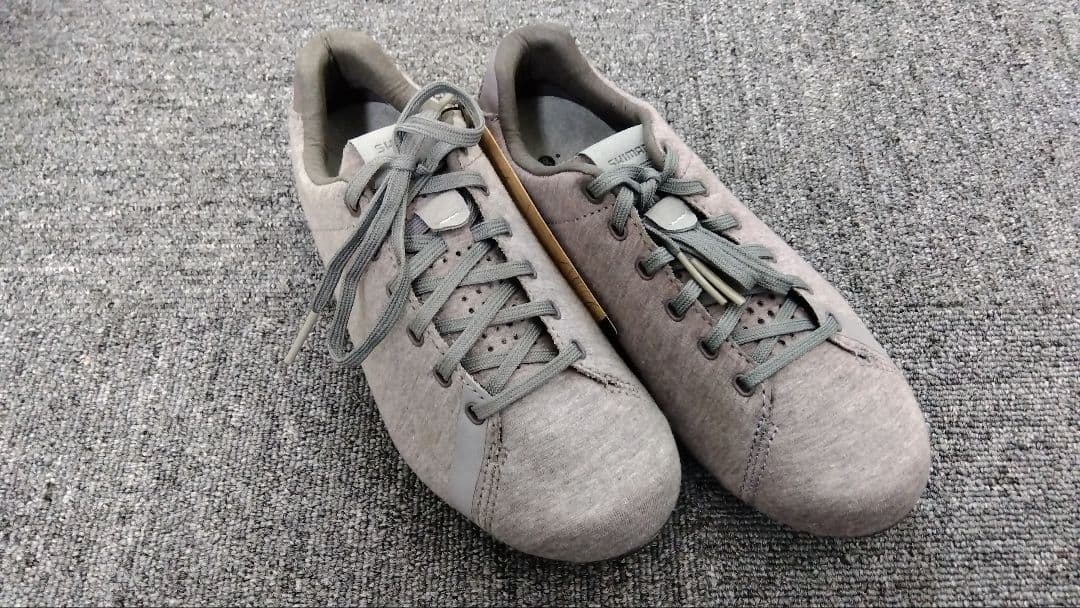 SHIMANO サイクルシューズ RT4ウィメン SPD対応 22.5cm