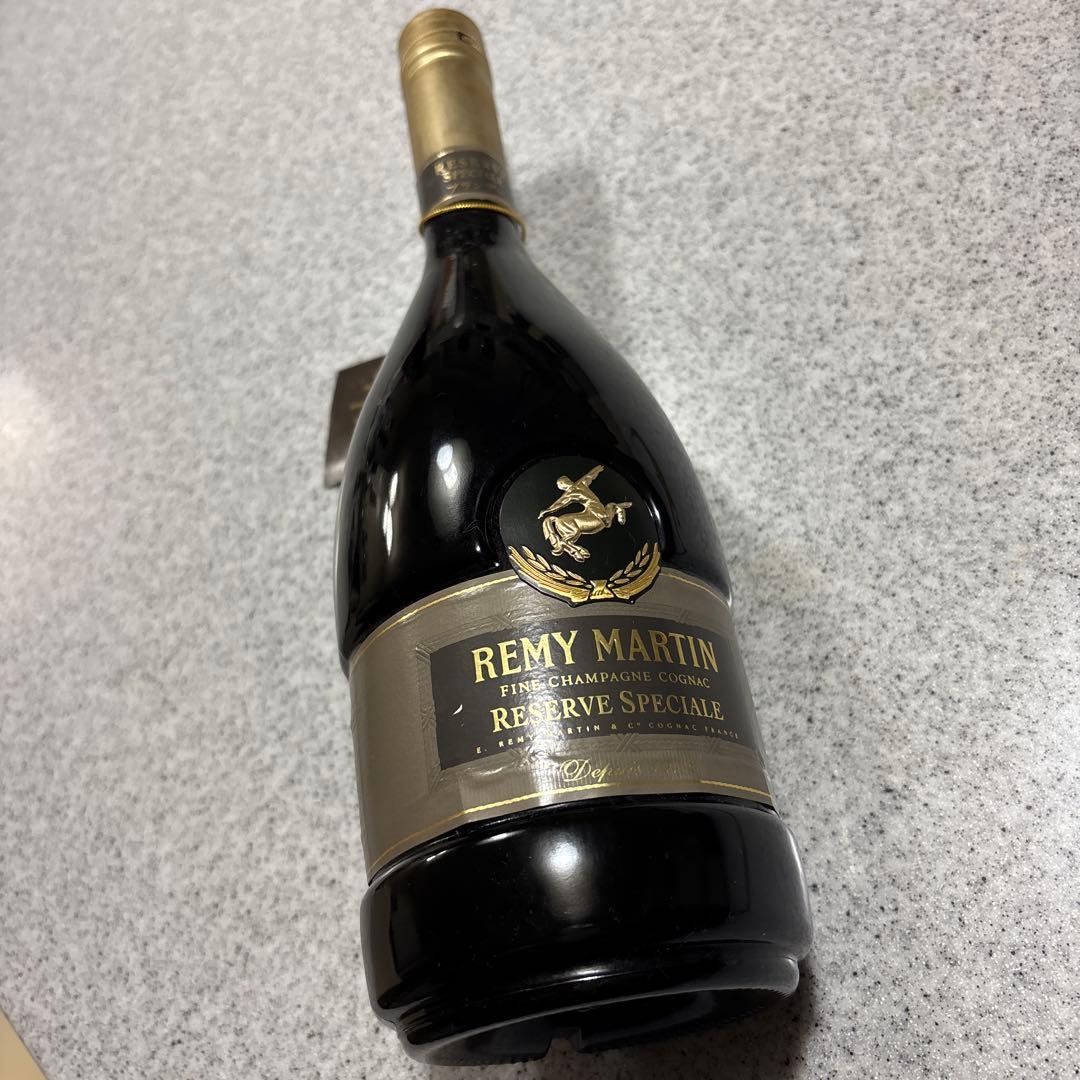 貴重品REMY MARTIN RESERVE SPECIALE 700ml箱無し