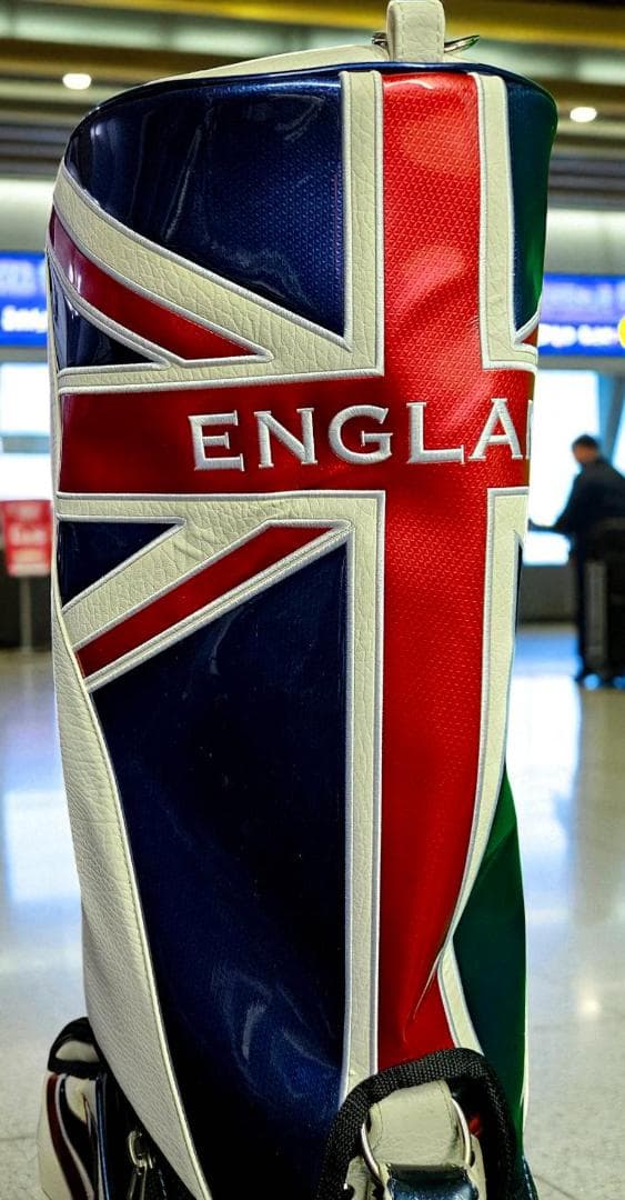 送料無料/美品　Admiral エナメル大型ゴルフバッグ /ヘッドカバー付き