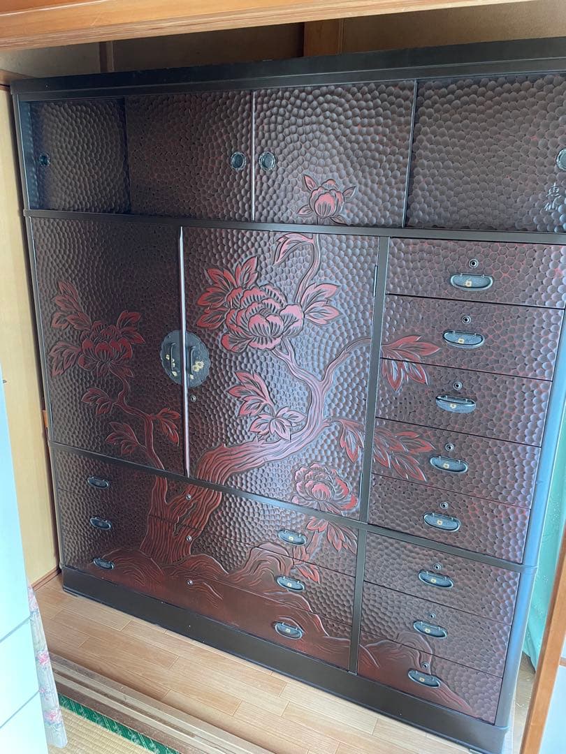 鎌倉彫り　佐藤恵仙作品　桐タンス　着物保管