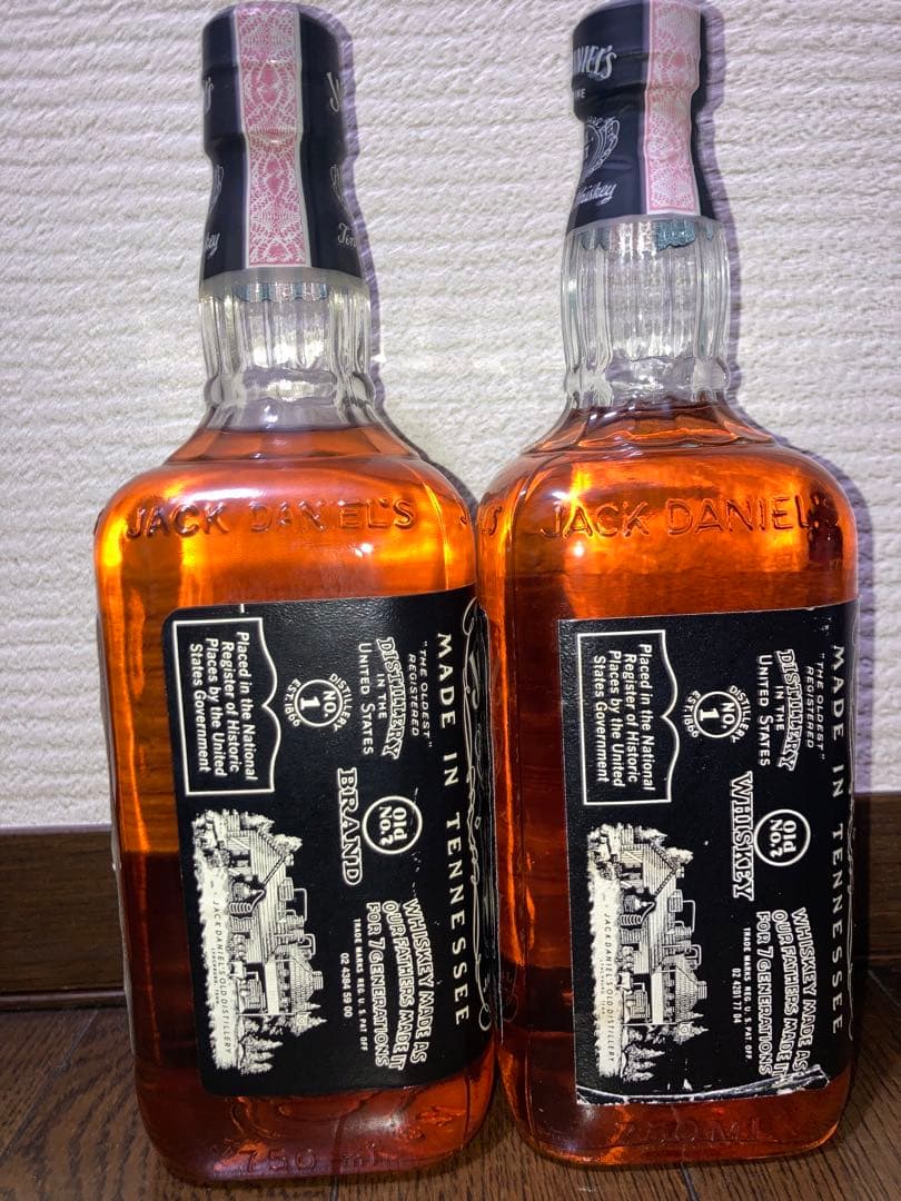 80〜90年代初頭、90年代中期〜2000年代ジャックダニエル飲み比べセット