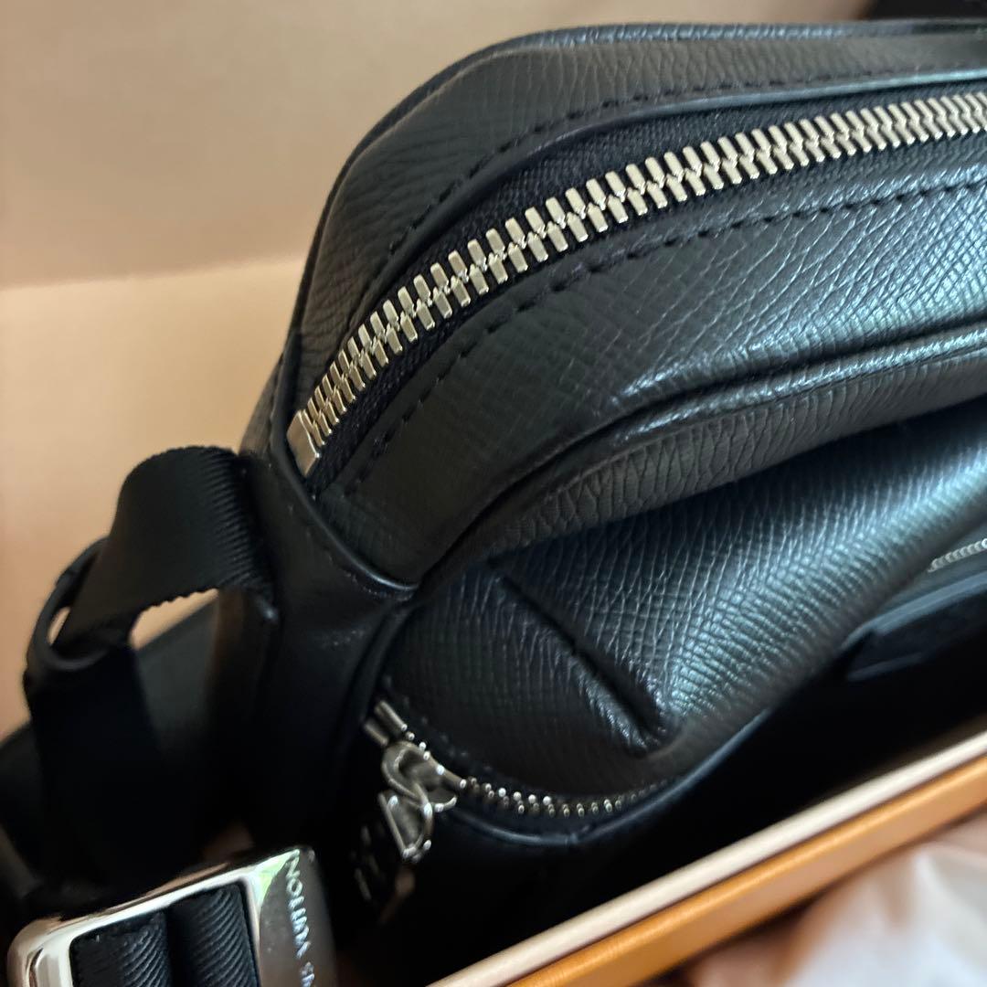 クルミさん専用ルイヴィトン タイガ アウトドア メッセンジャーバック　美品