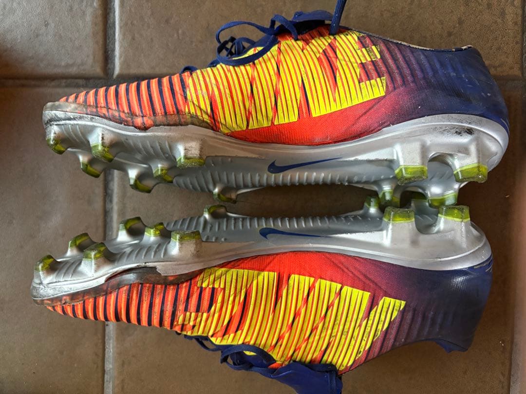 ナイキ マーキュリアルヴェイパー11 FG シューズキーパー付き27cm