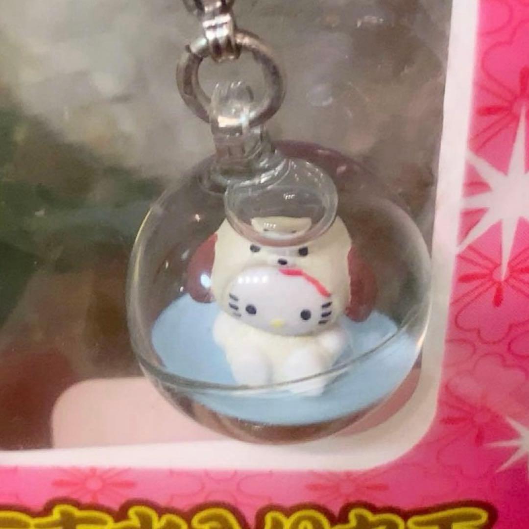 【希少】ハローキティ 根付 　十二支　戌　水入り丸玉　ファスナーマスコット