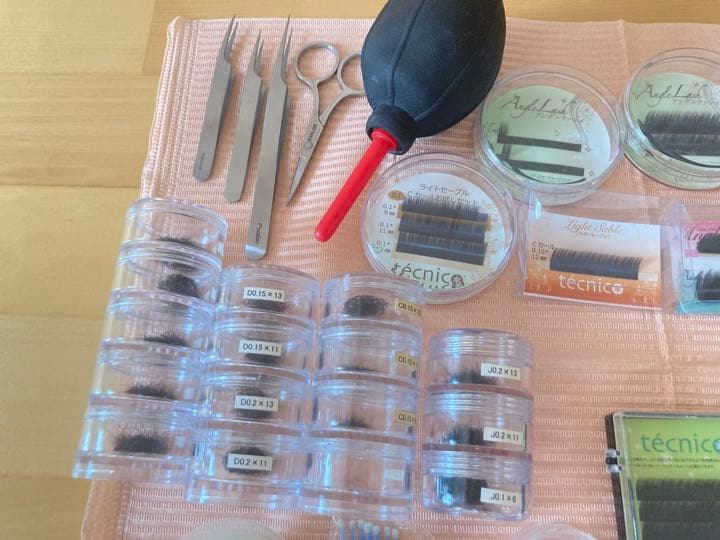 まつ毛エクステ閉店引き上げ品　売り切り