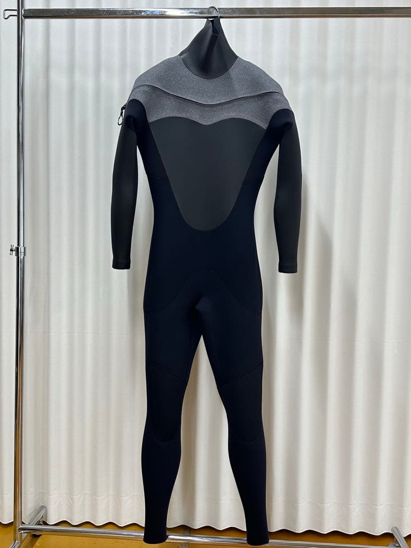 セミドライ　ロングチェストジップ　5/3mm ウェットスーツ