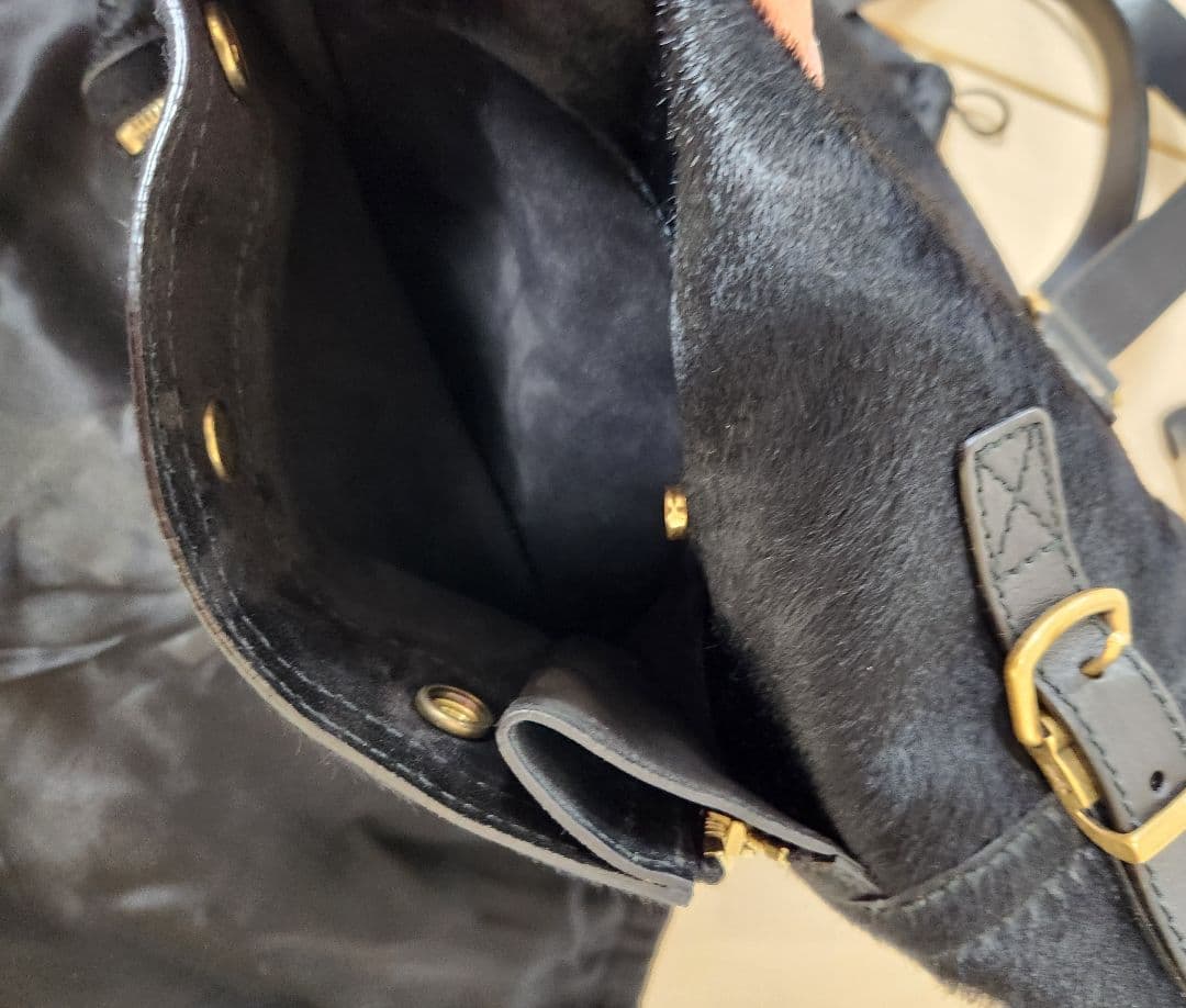 イヴサンローラン　ダウタウン　ラージサイズ　黒 ハラコ トートバッグ