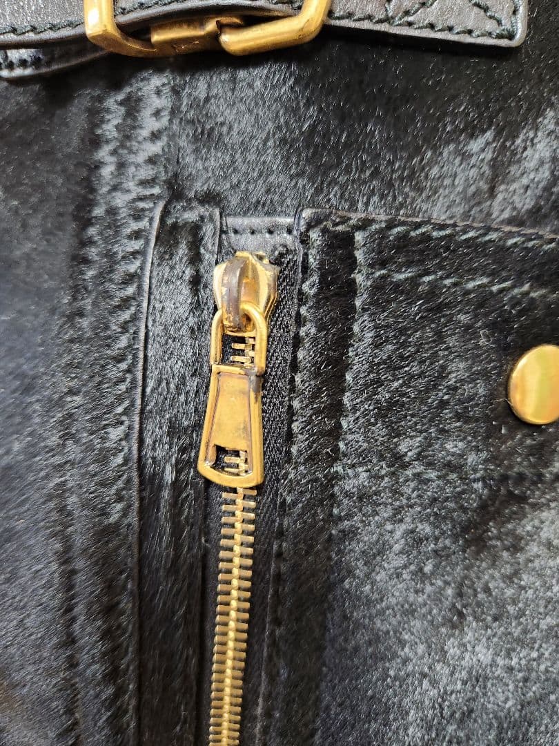 イヴサンローラン　ダウタウン　ラージサイズ　黒 ハラコ トートバッグ