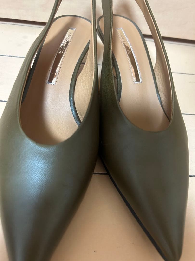 5月6まで限定値下げBRENTA サンダル　未使用に近い　アパルトモン購入