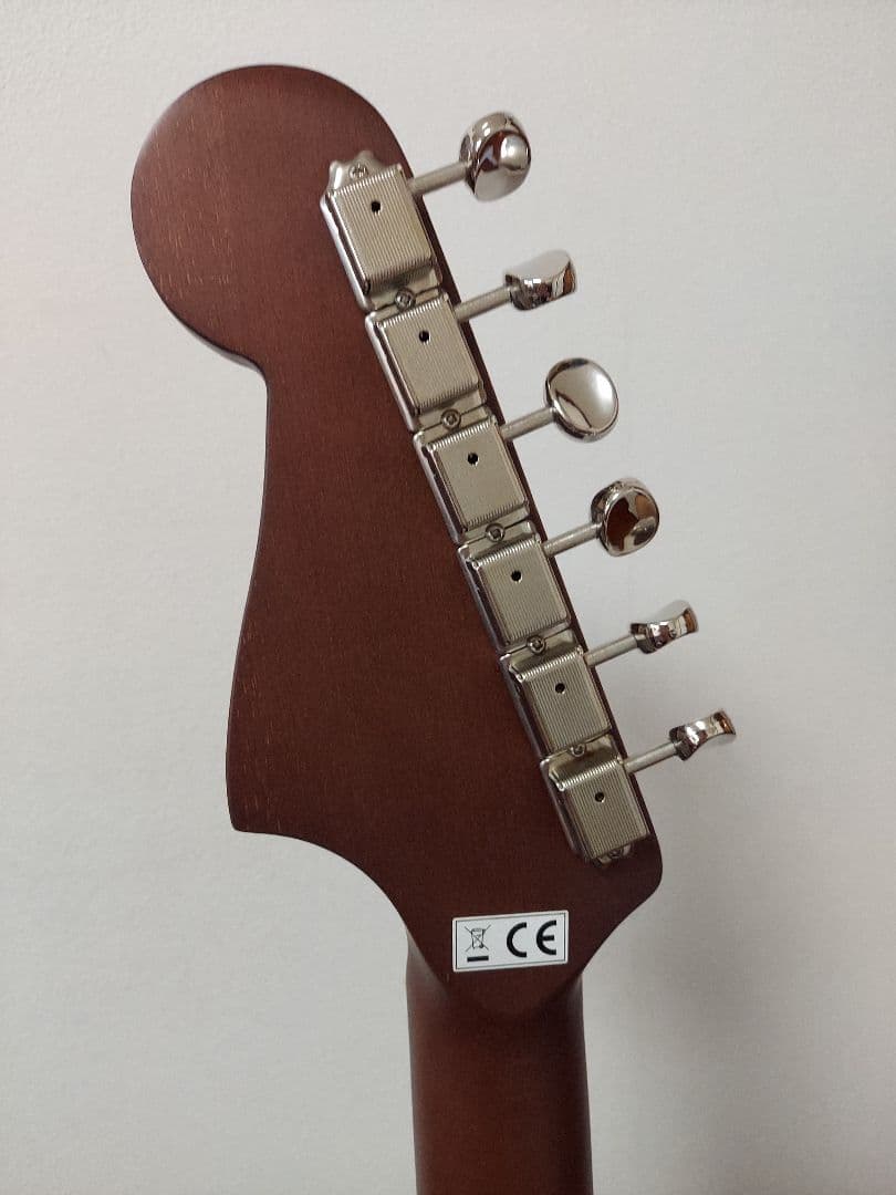 新品同様　フェンダー　エレアコ　専用ソフトケース付き　極上コンディション