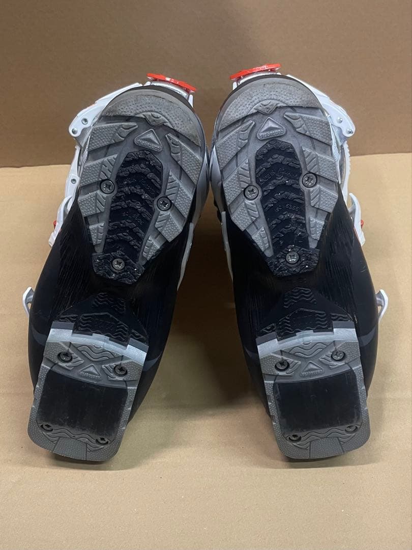 SALOMON QUEST ACCESS 60 スキーブーツ