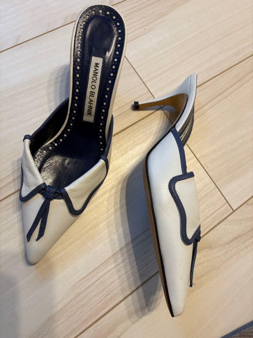 マノロブラニク 37.5 7cmヒール