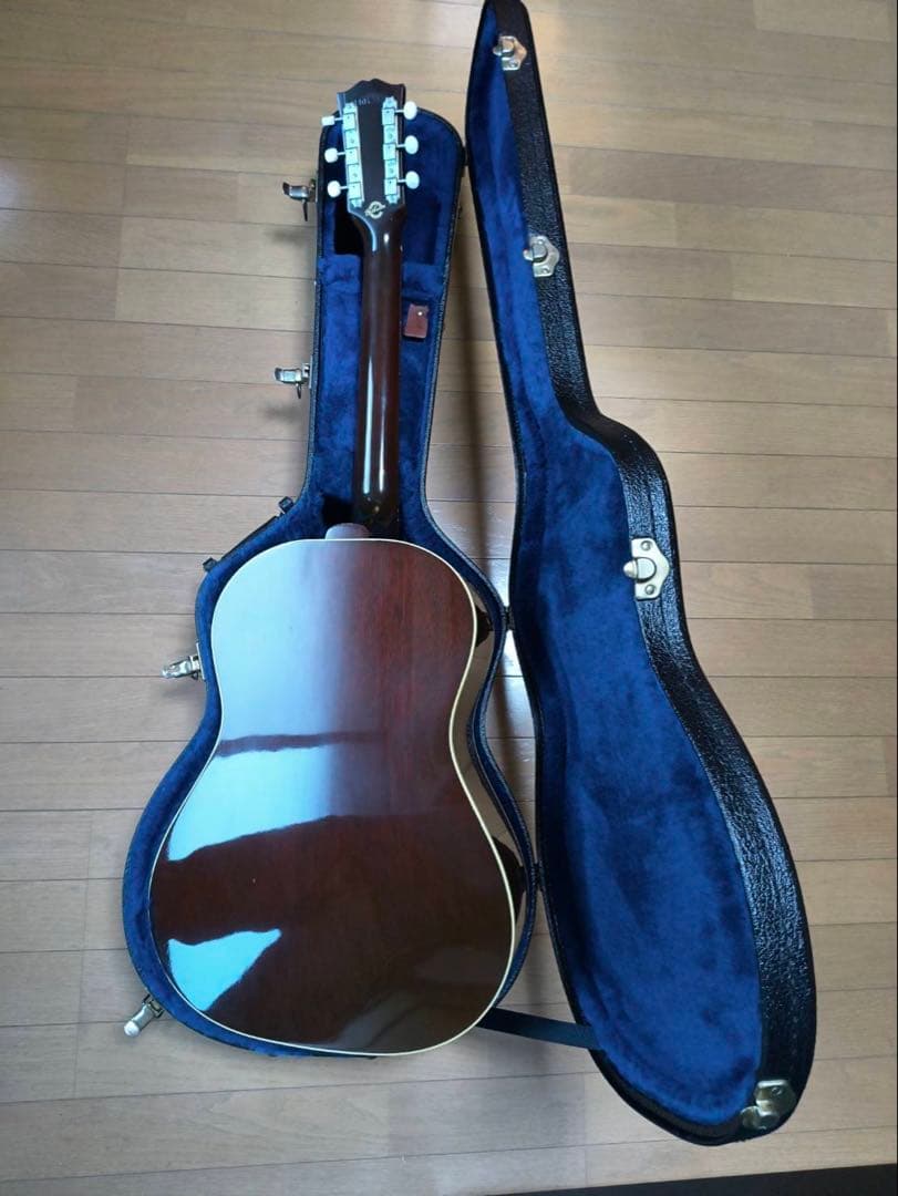 Gibson B-25 /Natural 2012年製