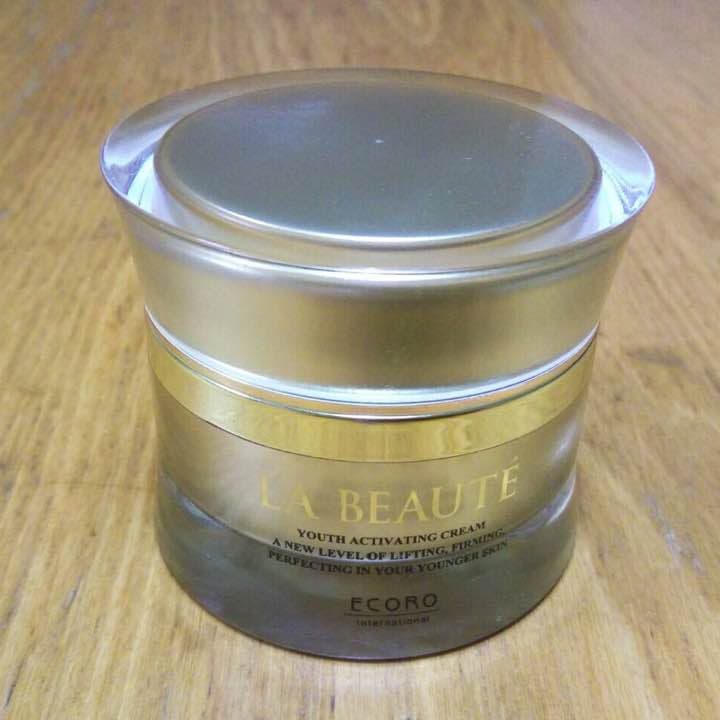 保湿美容ジェルクリーム