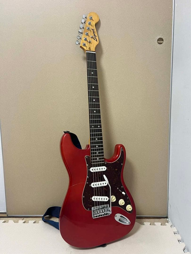 Legend ストラトキャスター レッド
