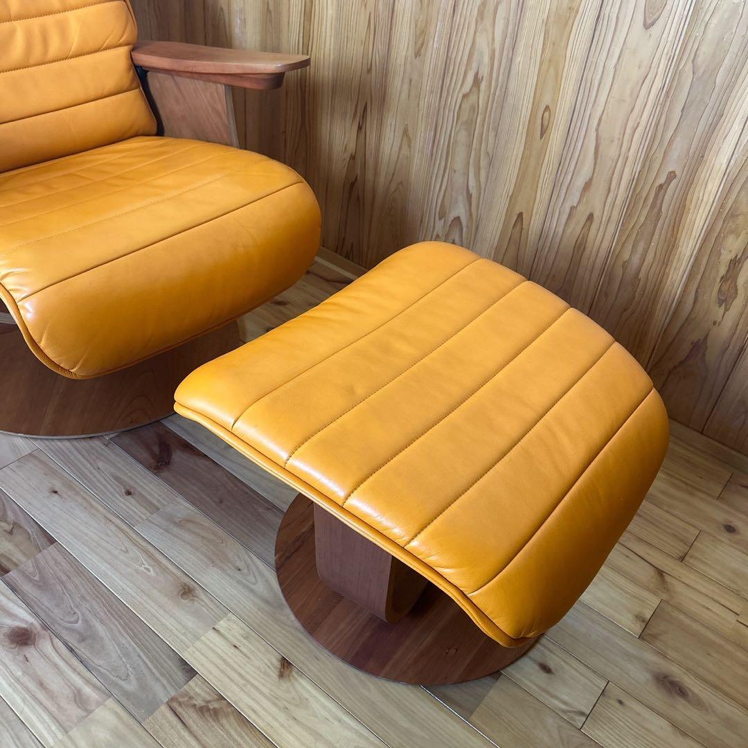 【美品】カリモク 1人ソファー 用　ザファースト　オットマン オレンジ 牛革