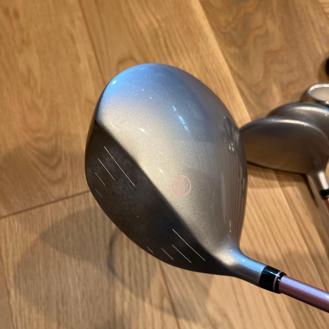 paradisoレディースゴルフクラブセット 7本 ピンク右利き用