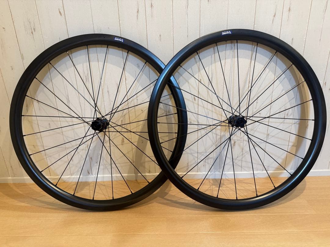 メカニコ製カーボンディスクホイール35mm 前後1302g CX-RAY