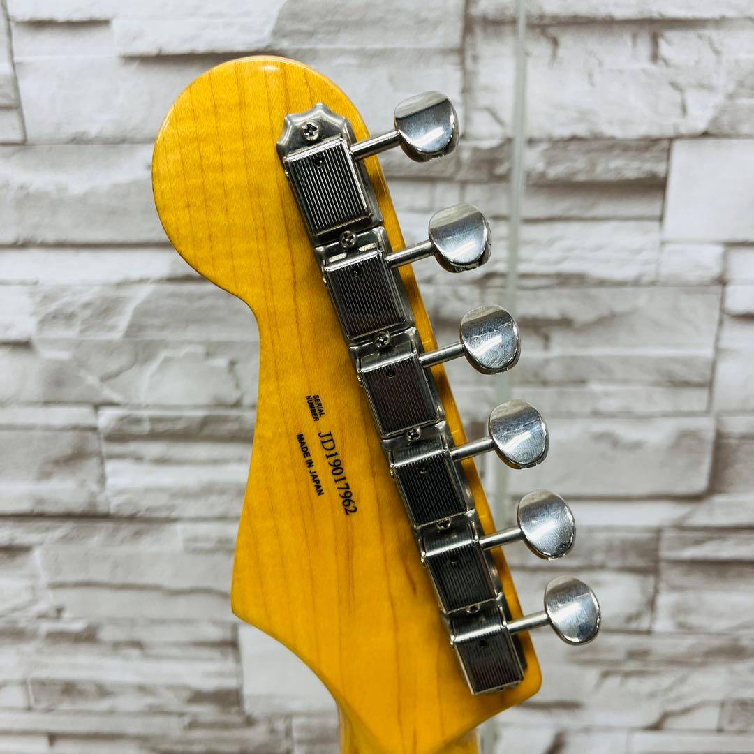 極美品 Fender Japan ストラトキャスター TRADNL 58