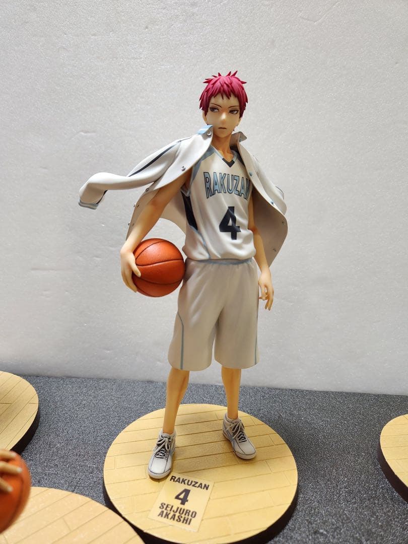 黒子のバスケ　メガハウス　黒子　赤司　青峰　緑間　紫原リペイント　リタッチ完成品