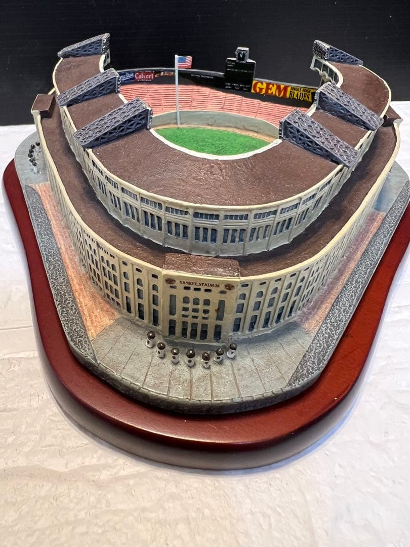 Danbury Mint社製スタジアムコレクション旧ヤンキースタジアム