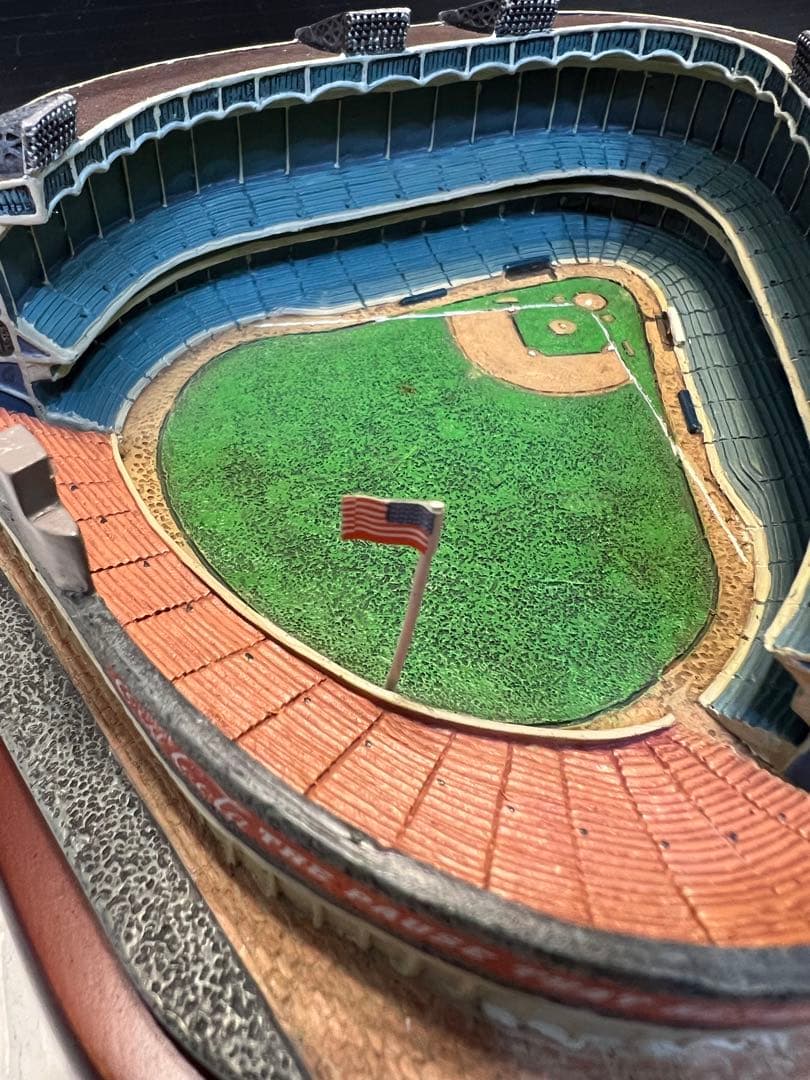 Danbury Mint社製スタジアムコレクション旧ヤンキースタジアム