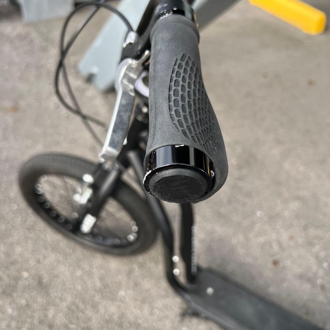 美品　送料込み　 K-BIKE ケーバイク KB2 キックスケーター