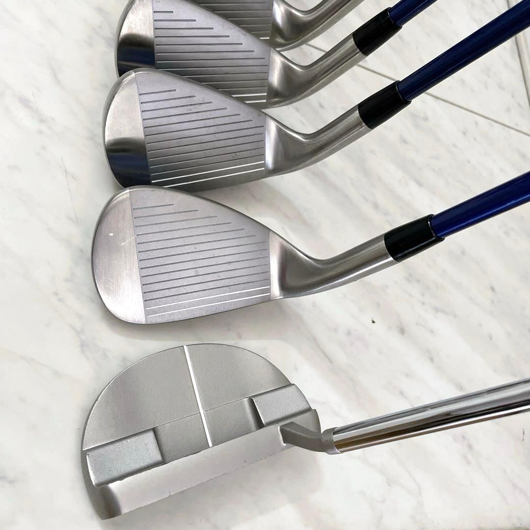 未使用に近い　最新2023モデル　メンズ　ブリヂストン　ツアーステージ　VIQ