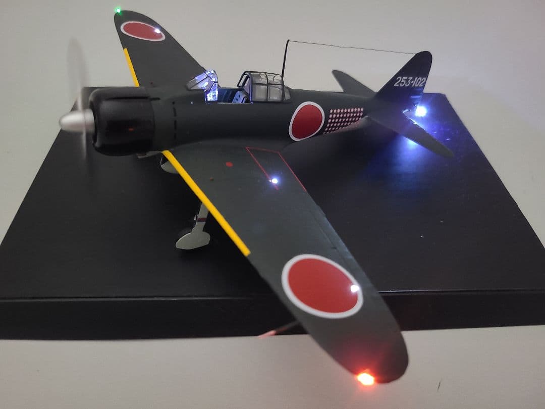 マギウス 零式艦上戦闘機21型 岩本飛曹長乗機リアルモーターライズ完成品