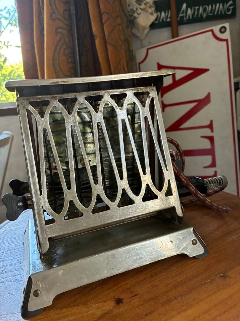 アンティーク　トースター　メタリック　美しい　メタルトースター　アメリカ30年代