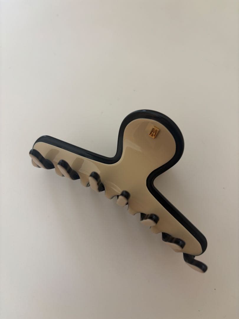 アレクサンドルドゥパリ　ヘアクリップ