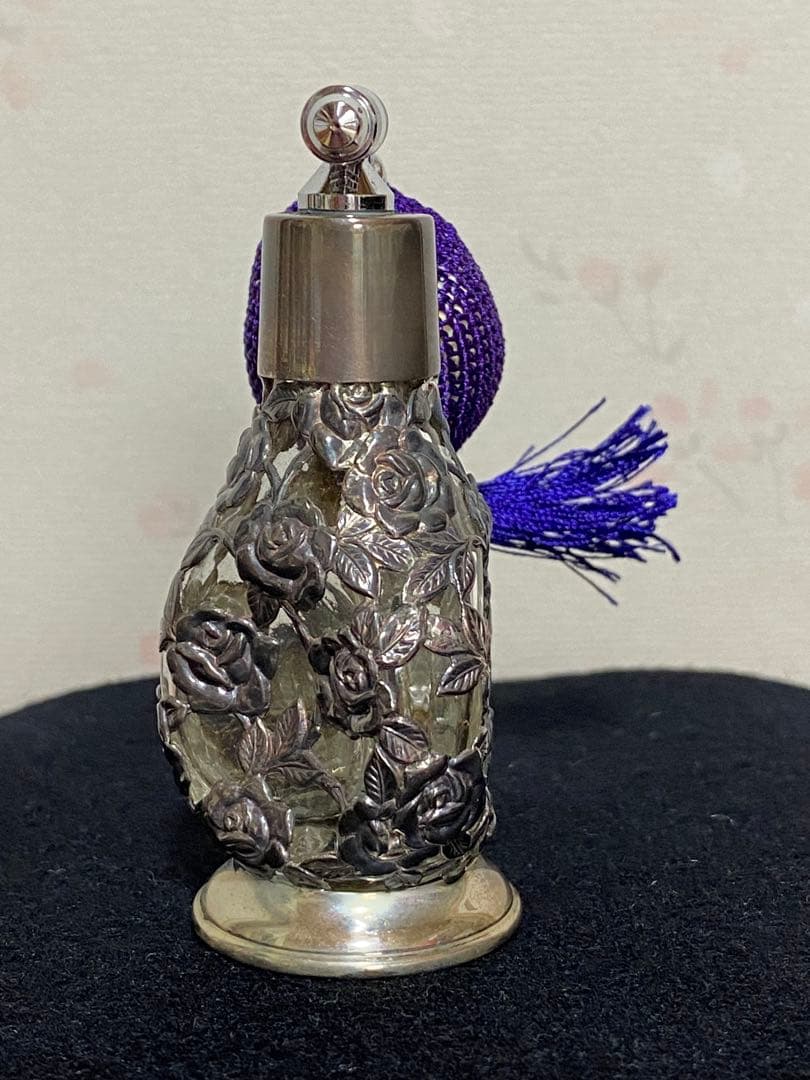 ♦銀製 ガラス 薔薇文様 透かし彫り 被せ 香水瓶 アールヌーボー様式 骨董品