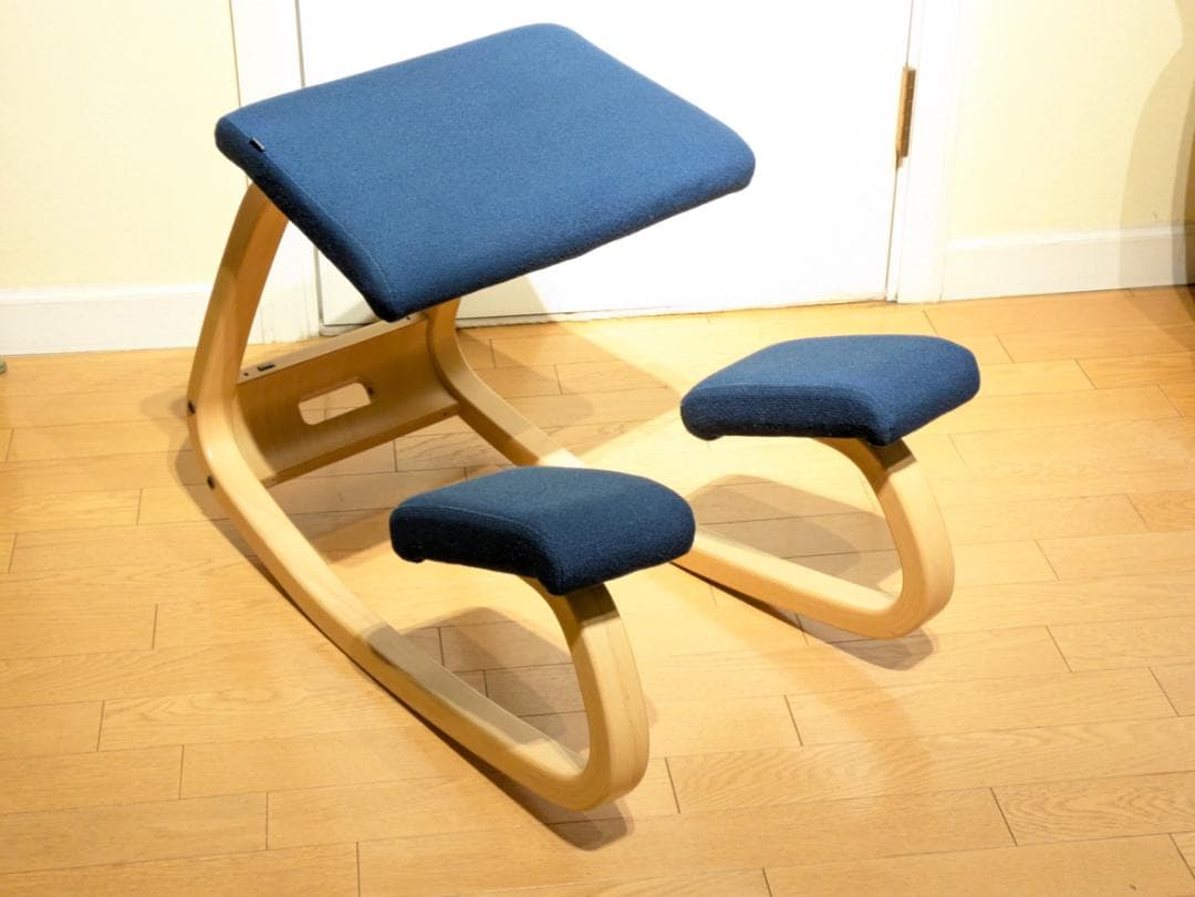 定価7.2万円！バランスチェアVARIERバリエール VARIABLEバリアブル