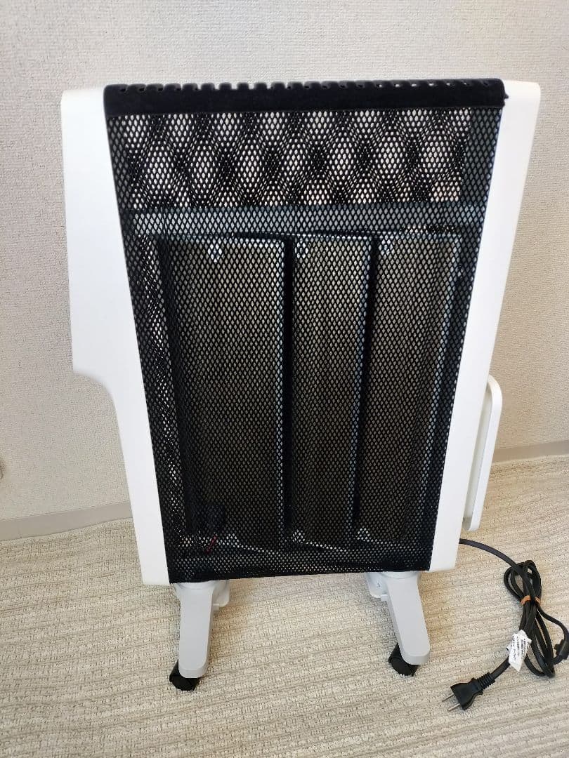 シロカ 遠赤軽量ヒーター かるポカ CST-M331W ホワイト 2022年製