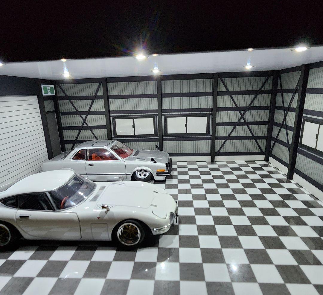 1/24 ミニカー　ガレージ　ジオラマ　ショーケース　LED照明　　ショールーム