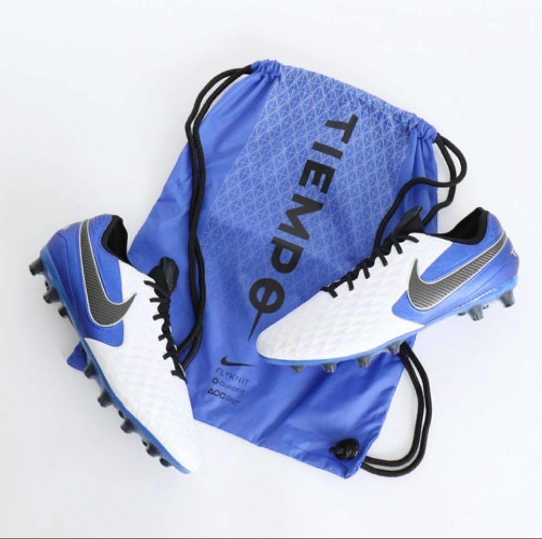 ナイキ レジェンド 8 エリート HG