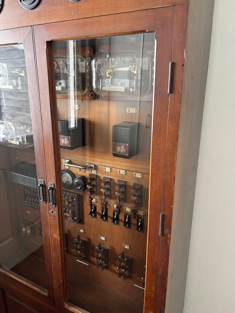 電気時計配電盤