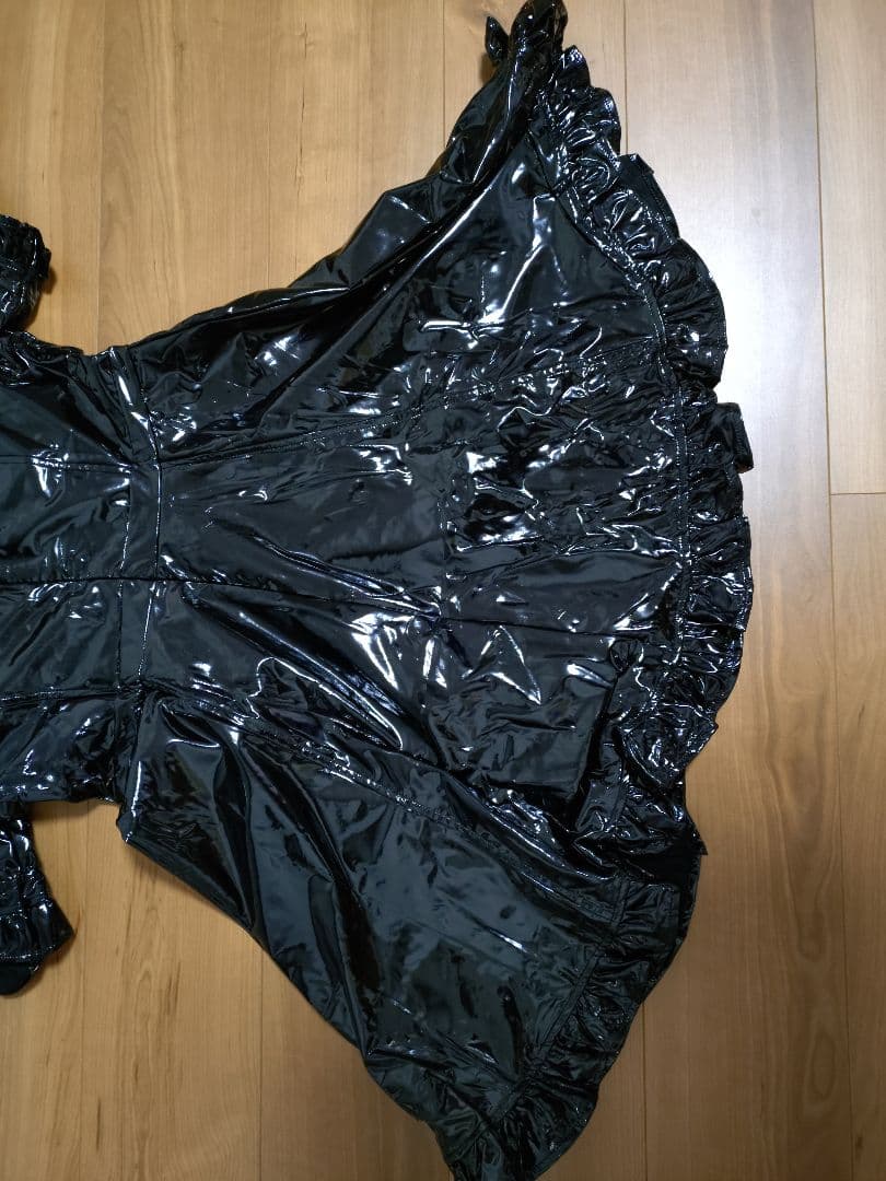 エナメルドレス