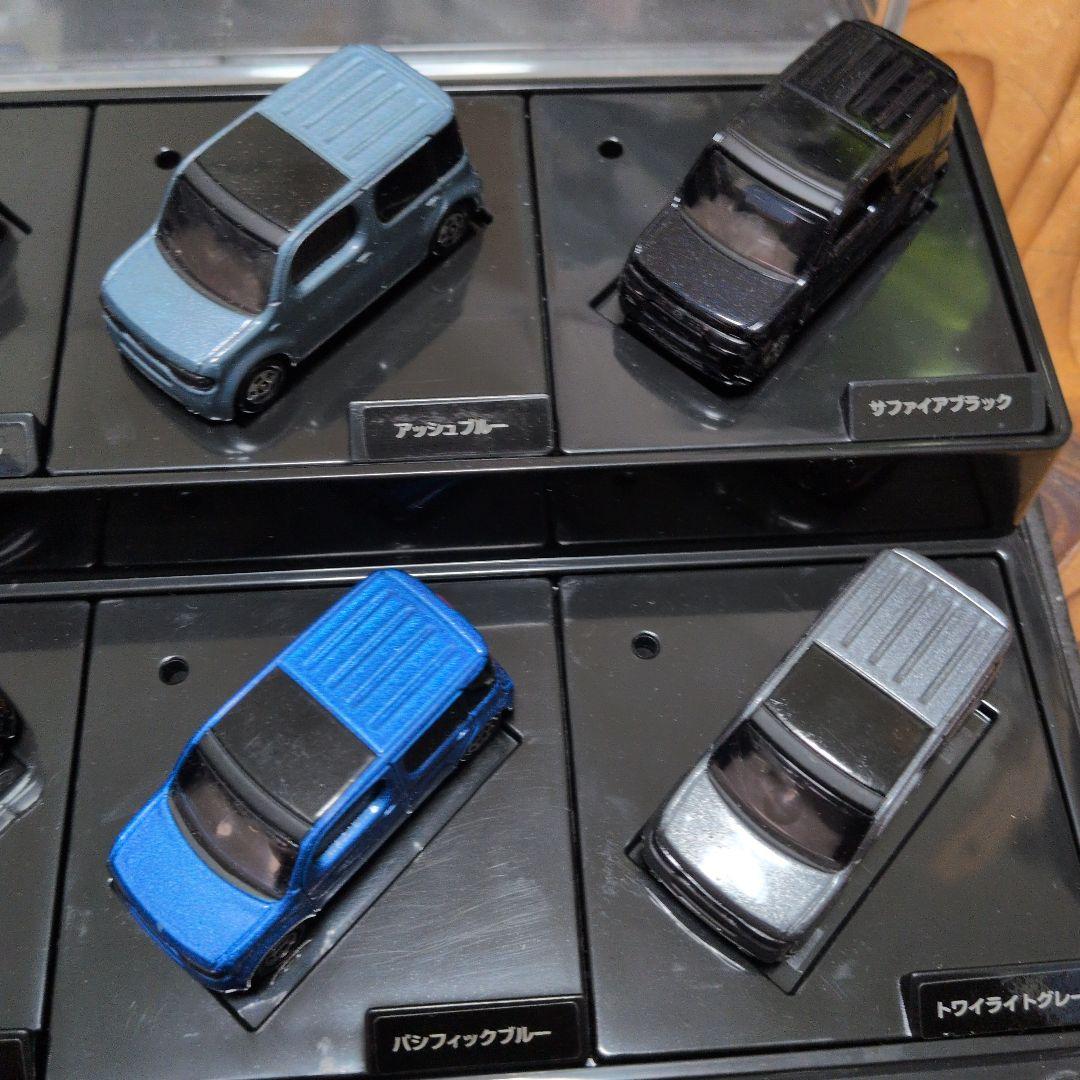 日産キューブ　カラーサンプルトミカ　フルセット