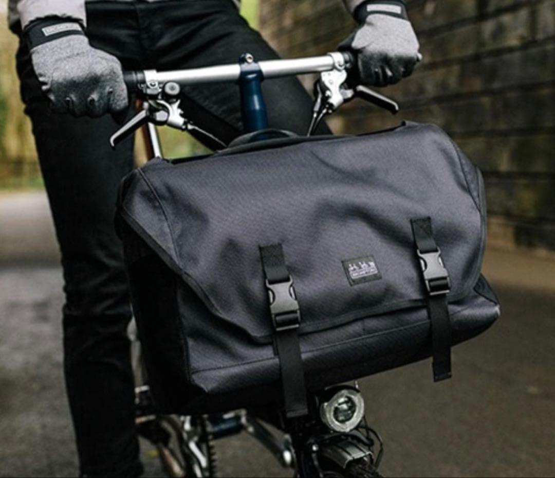 アクセサリー Brompton Messenger Bag 23L