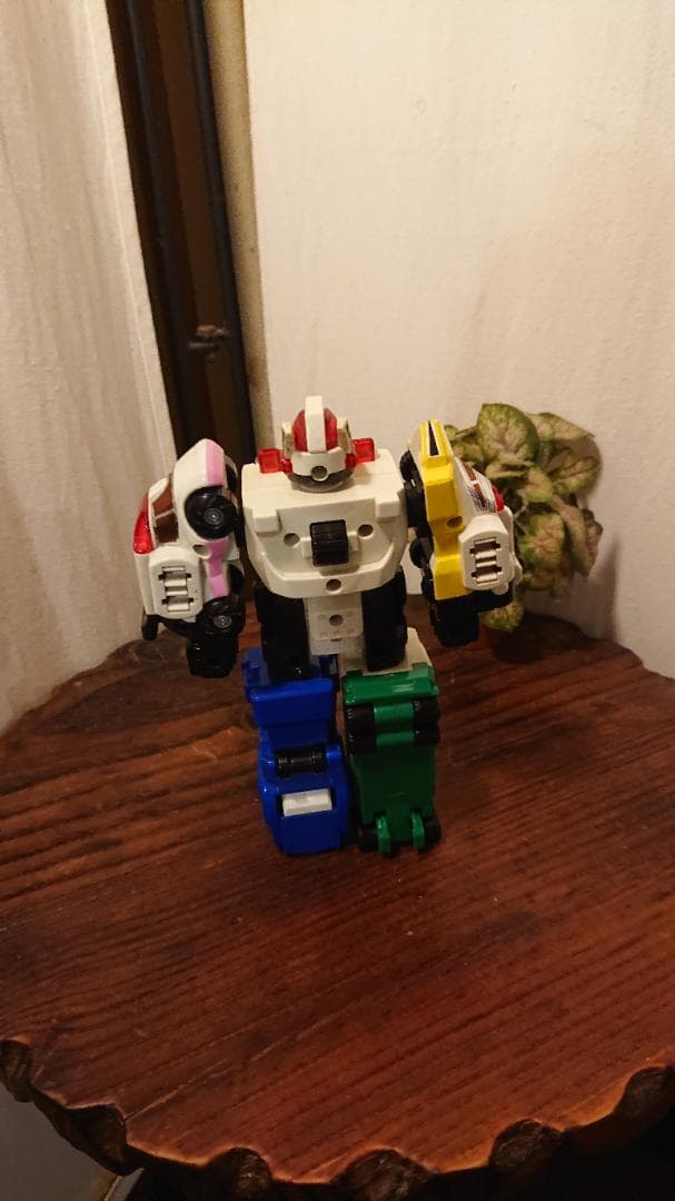 特捜合体 DXデカレンジャーロボ & ハンディーシリーズ01 デカレンジャーロボ