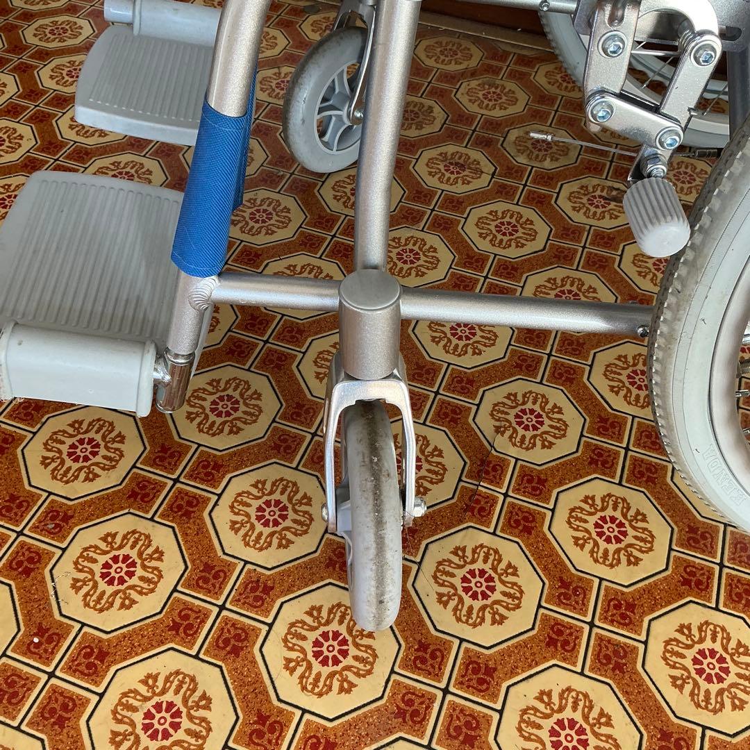 アルミ製車いす　TacaoF テイコブ　BM-02 自走用車椅子 アルミ