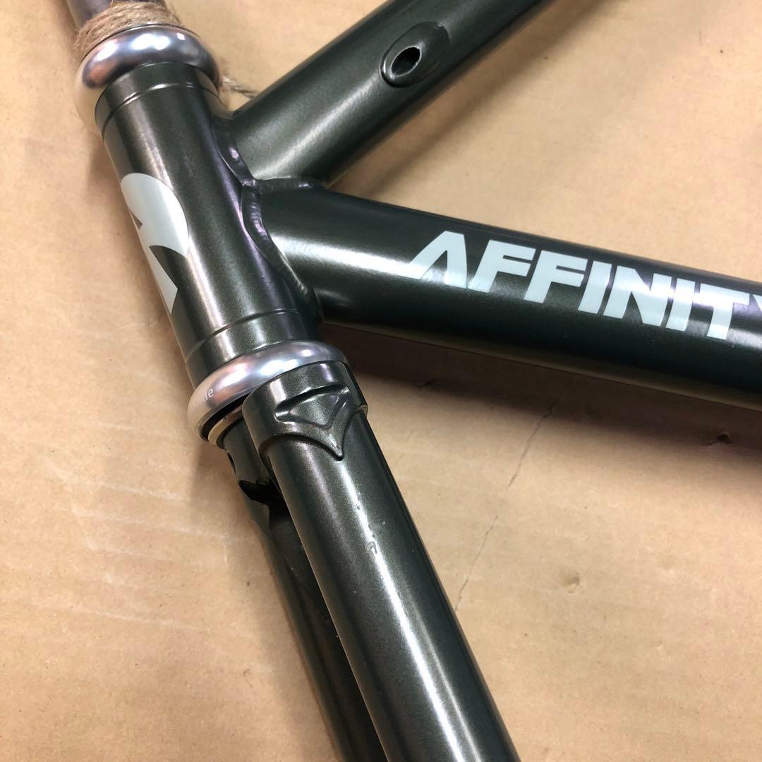 s*r様 affinity アフィニティ　ロープロ　s ピスト