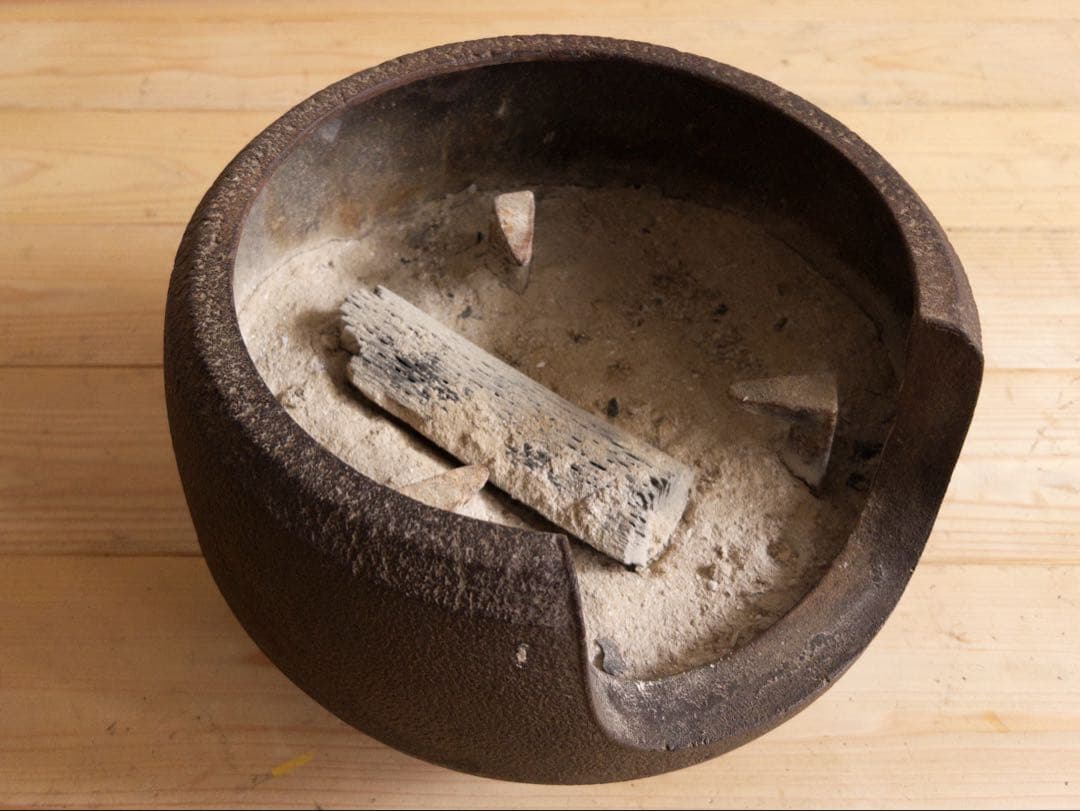 鉄製　風炉　茶道　茶道具　古道具　古家具　ビンテージ　アンティーク　レトロ